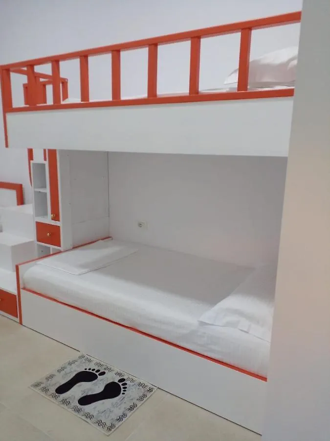 Apartment Tirana 0*,  Albania